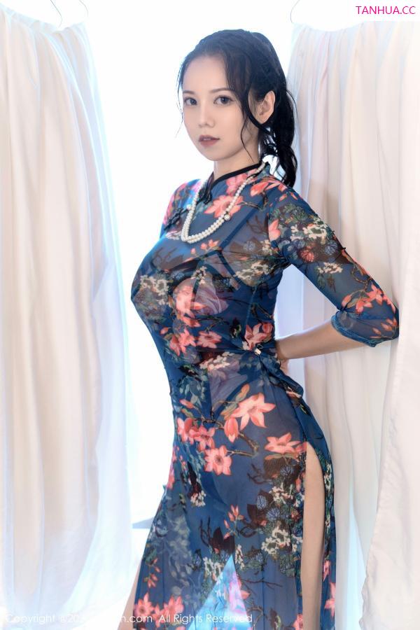   [XiuRen]高清写真图 2022.11.08 No.5819 大美妞儿 旗袍丝袜第9张图片